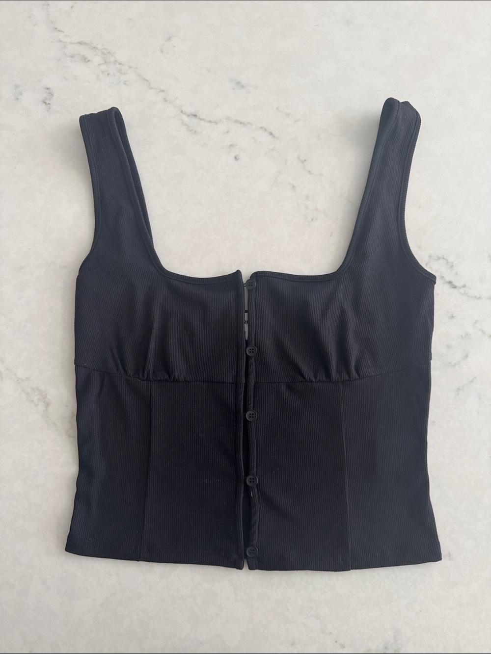 superdown Black Ribbed Button-Front Crop Tank